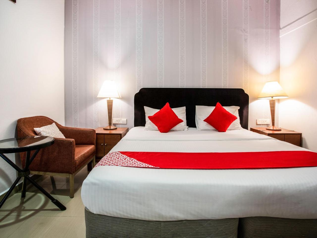 Oyo 104 Pegasus Hotel Singapore Eksteriør billede