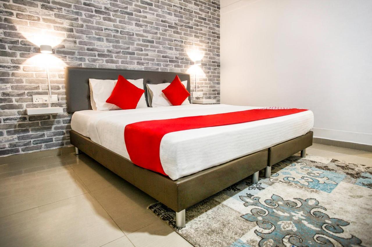 Oyo 104 Pegasus Hotel Singapore Eksteriør billede